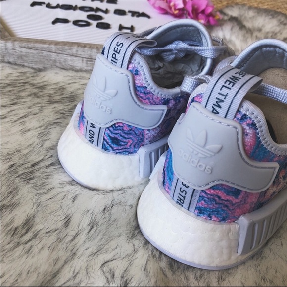 ‼️sold‼️🍭 Rare Adidas NMD R1 Tie Dye 6Y/7.5W - Picture 6 of 8